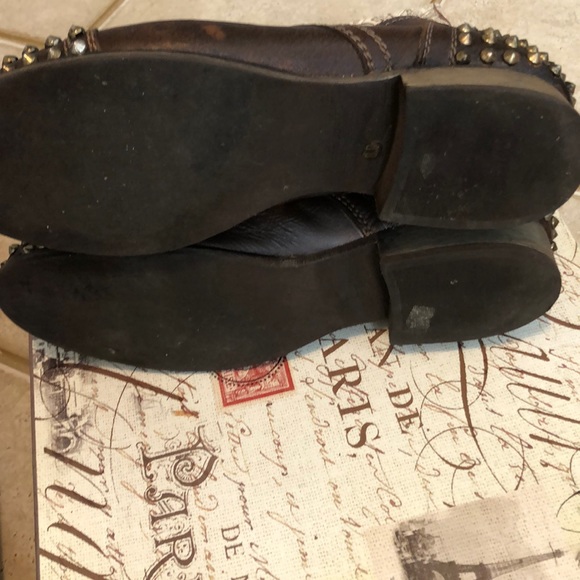 Women Steve Madden Spike Boot - Picture 5 of 7